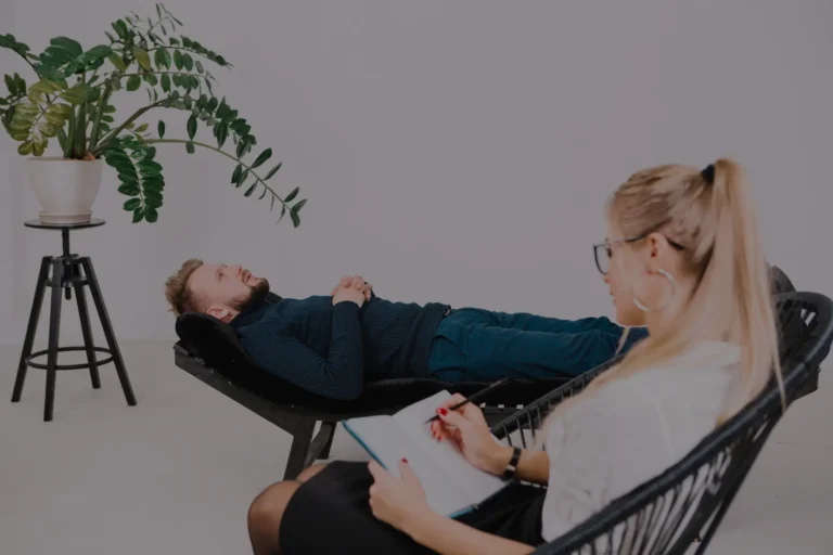 Comprendre le pouvoir de l’hypnose ericksonienne